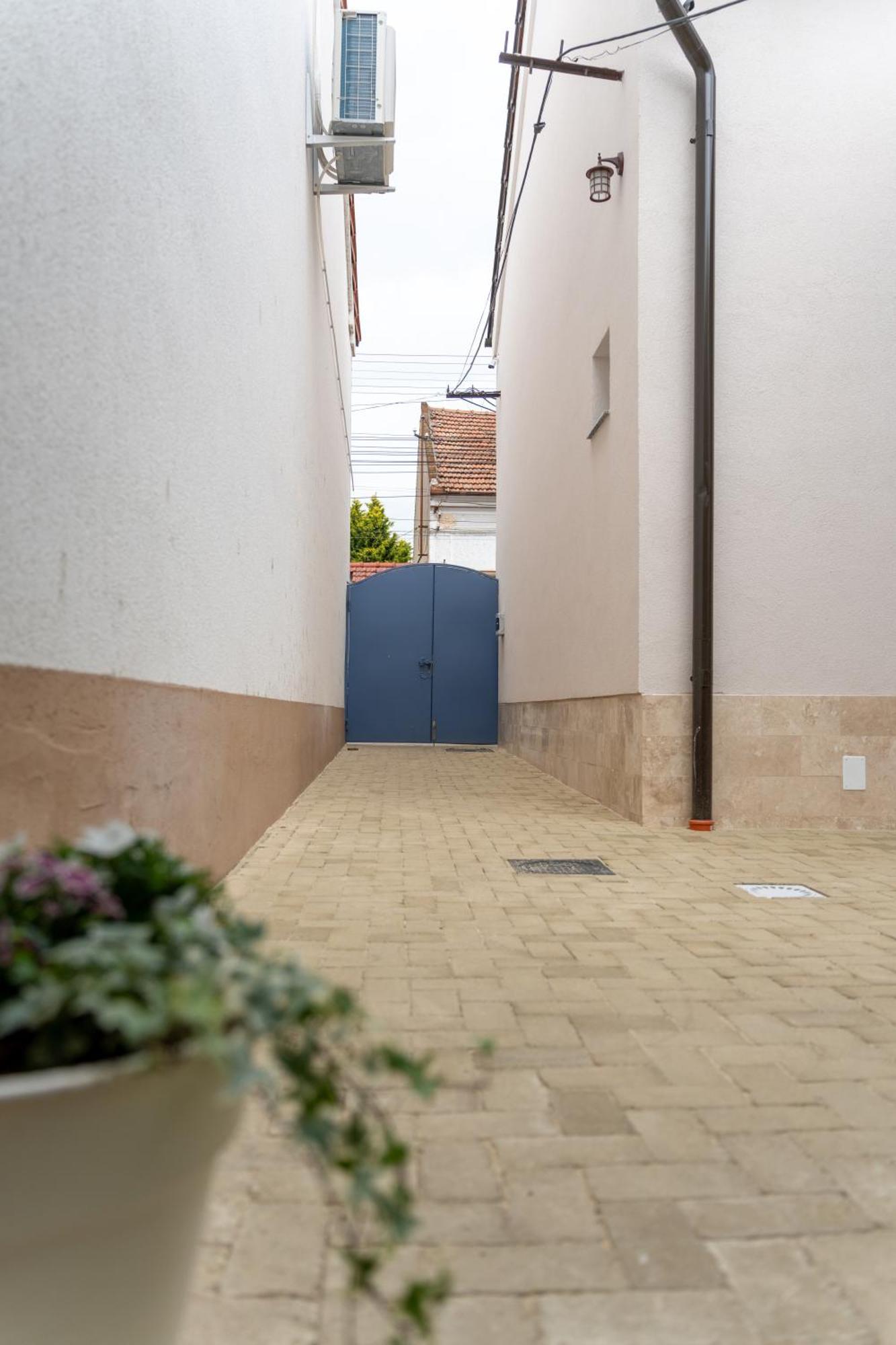 Appartement Poema à Oradea Extérieur photo